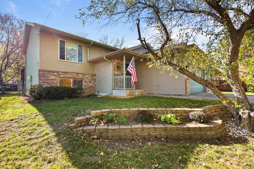 32 2nd Street N, Waite Park, MN, 56387 | Card Image