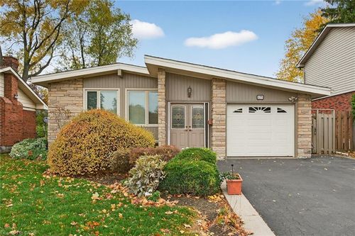 177 San Pedro Dr, Hamilton, ON, L9C2C9 | Card Image
