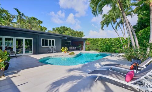2155 Ne 191st Dr, North Miami Beach, FL, 33179-4384 | Card Image