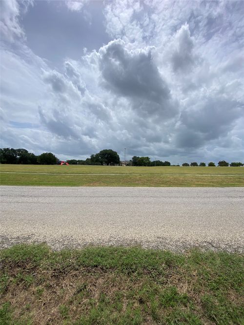 4043 Apache Cir, Granbury, TX, 76048-6335 | Card Image