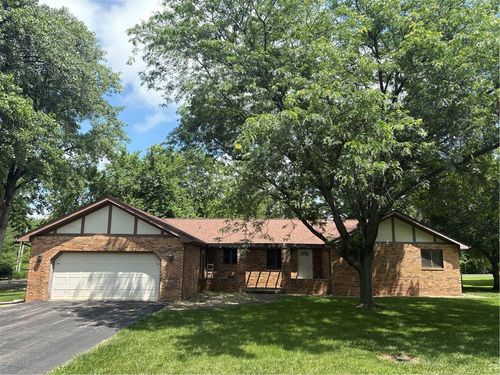 1740 Illini Drive, Decatur, IL, 62521 | Card Image