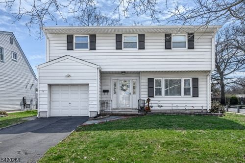 2 Rutan Rd, Belleville, NJ, 07109-1536 | Card Image