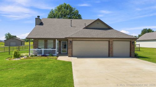 11650 Skyline Dr, Collinsville, OK, 74021-6381 | Card Image
