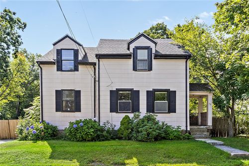 72 Dayton Ave, Warwick, RI, 02889-1720 | Card Image
