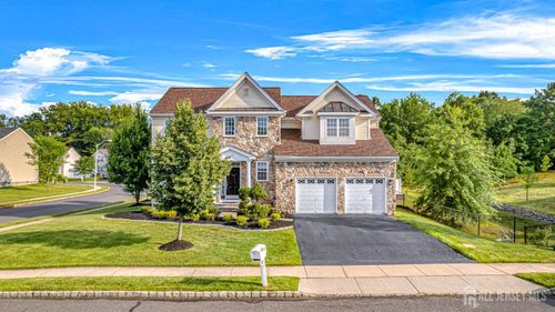 135 Whitehead Ave, Sayreville, NJ, 08872-1188 | Card Image