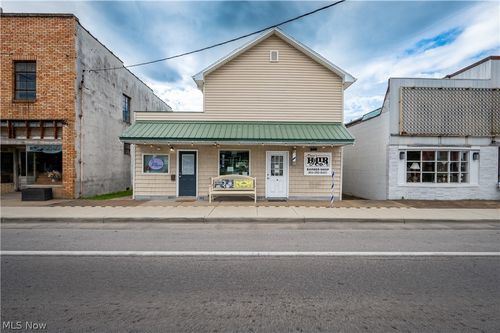 2815 Grand Central Ave, Vienna, WV, 26105-1557 | Card Image