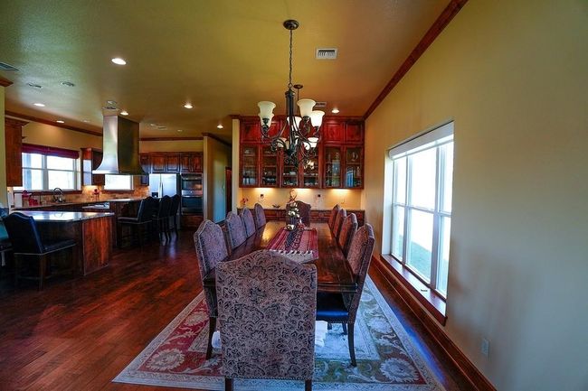 5411 N State Highway 95, Home with 3 bedrooms, 4 bathrooms and 2 parking in Flatonia TX | Image 9