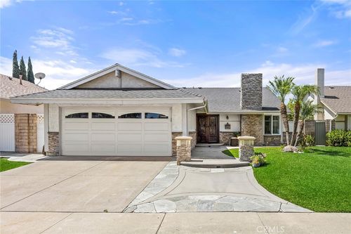 5034 E Woodwind Ln, Anaheim, CA, 92807-1145 | Card Image