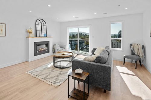 b-2032 Stone Hearth Lane, Sooke, BC, V9Z1L3 | Card Image