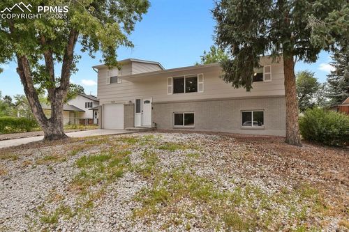 4575 London Ln, Colorado Springs, CO, 80916-2918 | Card Image