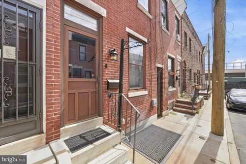 1109 E Wilt St, PHILADELPHIA, PA, 19125-3431 | Card Image