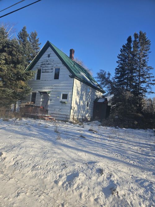 123 Forest Avenue, Fort Fairfield, ME, 04742 | Card Image