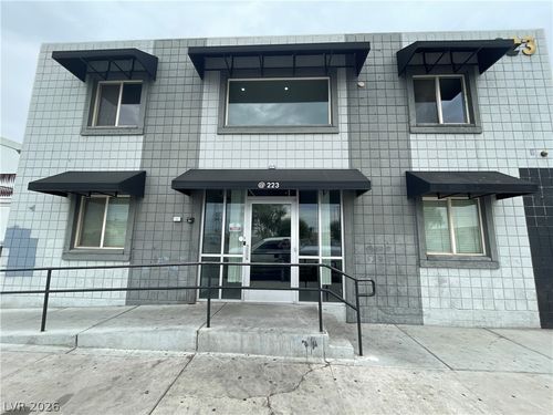 206-223 N 9th St, Las Vegas, NV, 89101-4263 | Card Image