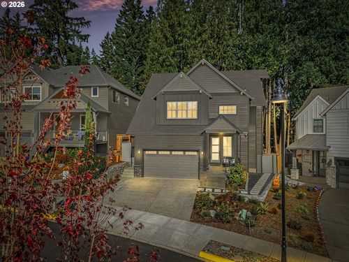15937 Se Cherry Blossom Way, Happy Valley, OR, 97015-8019 | Card Image