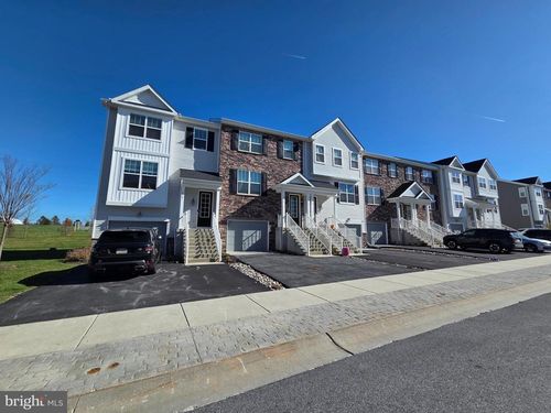 1928 Boulder Dr, DOWNINGTOWN, PA, 19335-4314 | Card Image