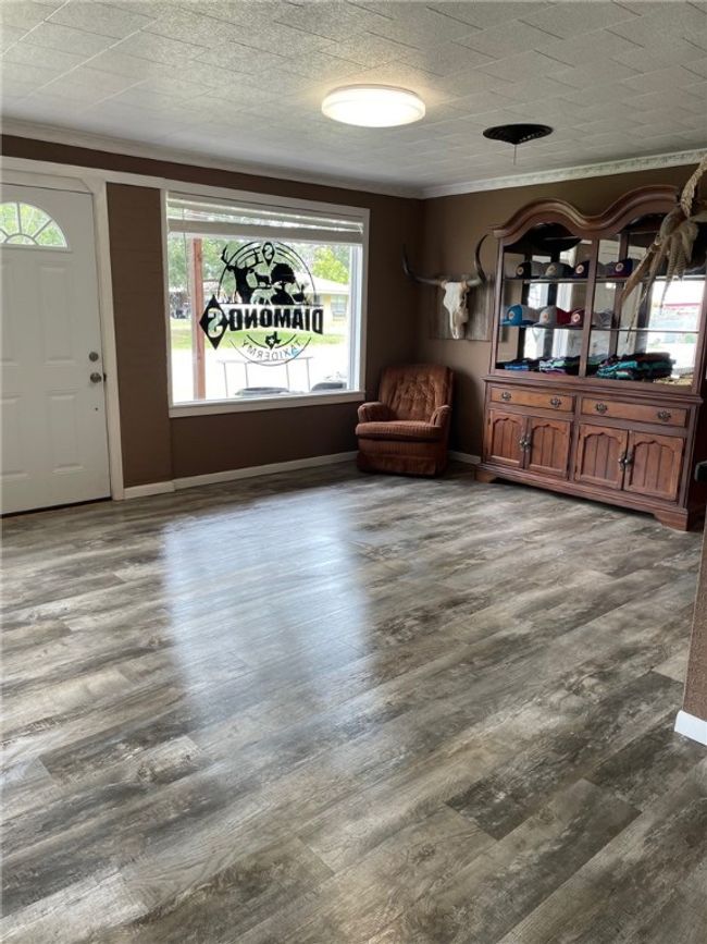 101 N Main St, Home with 0 bedrooms, 0 bathrooms and null parking in Bremond TX | Image 5