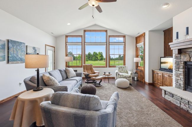 7466 Fairway Ln, Townhouse with 3 bedrooms, 2 bathrooms and null parking in Breezy Point MN | Image 10
