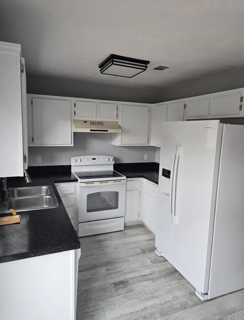 422 Indian Village Trail, Tallahassee, FL, 32304 | Card Image