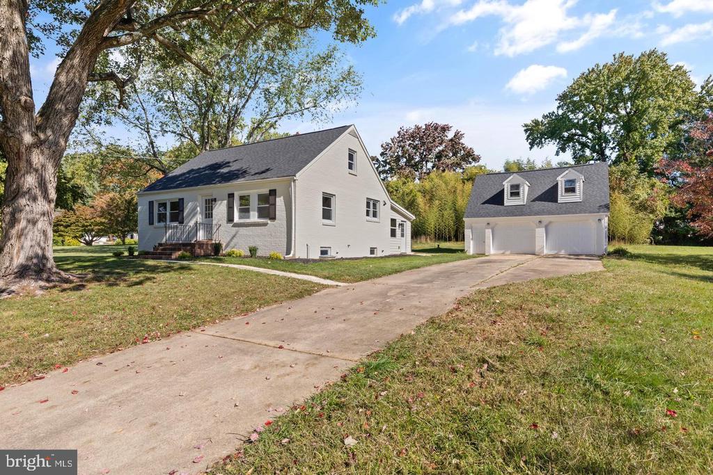 John Smith St, Havre DE Grace, MD 21078