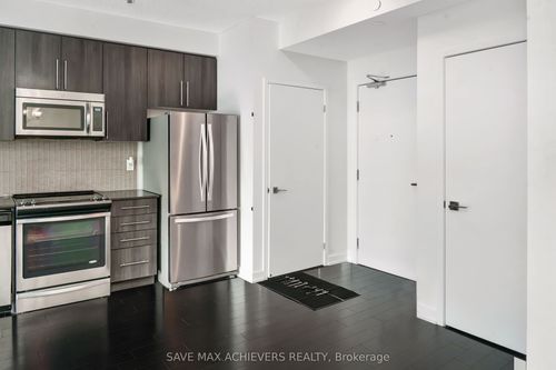 801-510 Curran Pl, Mississauga, ON, L5B0J8 | Card Image