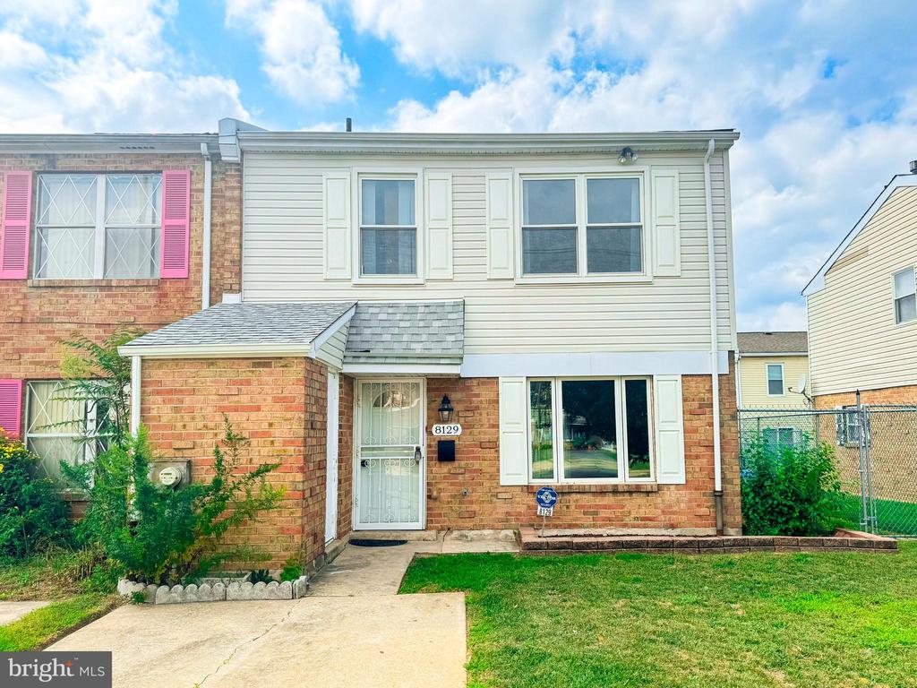 Buist Ave, Philadelphia, PA 19153