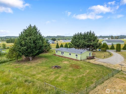 172 Equine Dr, Onalaska, WA, 98570-9463 | Card Image