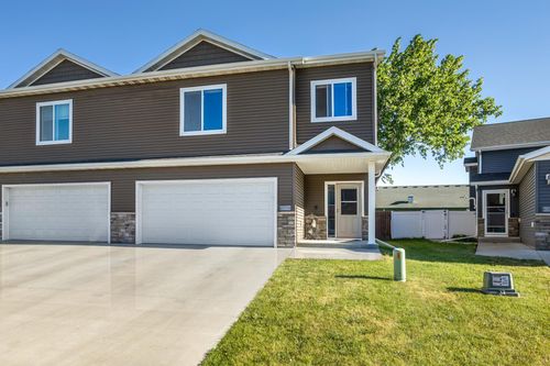 6054 14th Street S, Fargo, ND, 58104 | Card Image