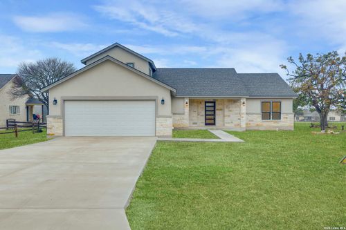 336 Knollwood, Bandera, TX, 78003 | Card Image