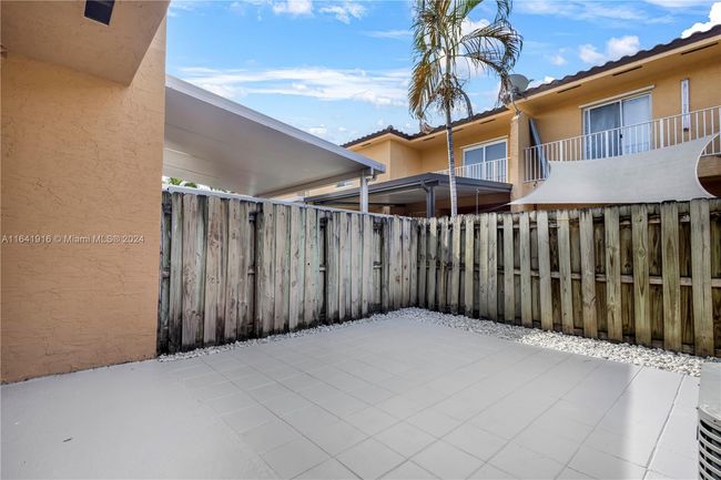 APT-4 - 7749 W 36 Th Ave, Townhouse with 3 bedrooms, 3 bathrooms and null parking in Hialeah FL | Image 12