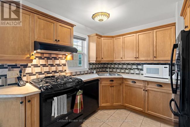 411 Warren St, House other with 2 bedrooms, 2 bathrooms and 3 parking in Goderich ON | Image 13
