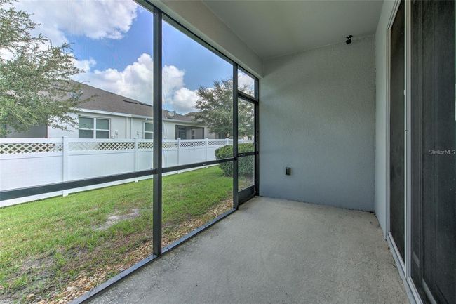 32829 Woodthrush Way, House other with 3 bedrooms, 2 bathrooms and null parking in WESLEY CHAPEL FL | Image 16