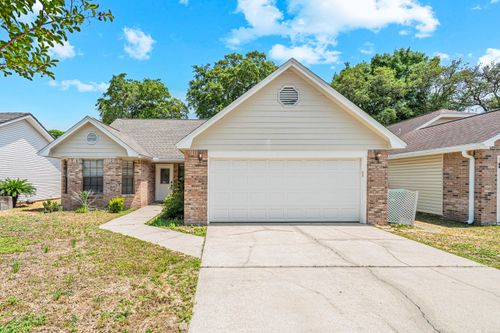 145 Wright Cir, Niceville, FL, 32578-4231 | Card Image
