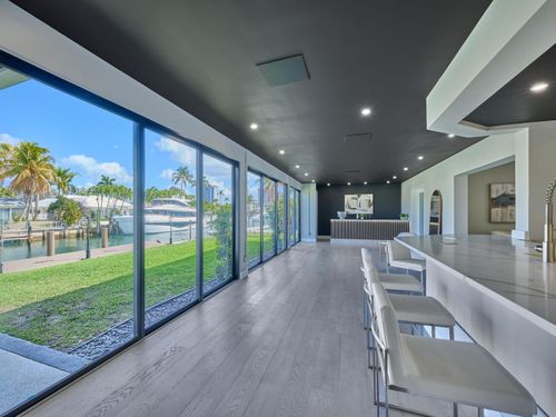 1170 Fairview Ln, Riviera Beach, FL, 33404-2725 | Card Image