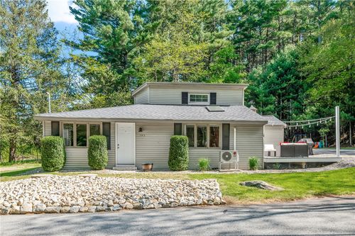 745 Eagle Peak Rd, Pascoag, RI, 02859-2102 | Card Image
