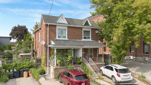 2 Rockwell Ave, Toronto, ON, M6N1N3 | Card Image