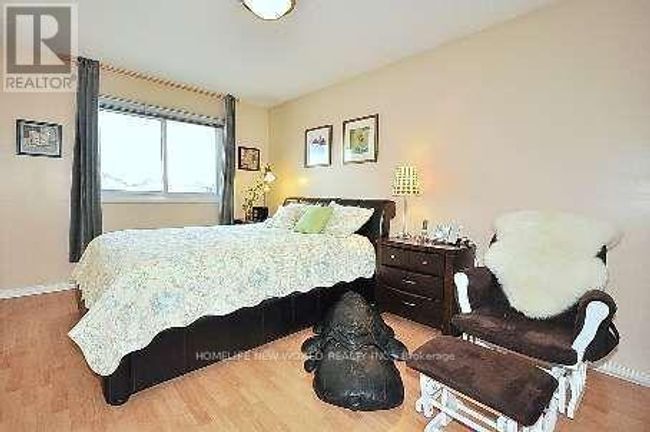 37 Hinda Lane N, House other with 4 bedrooms, 3 bathrooms and 5 parking in Vaughan (Lakeview Estates) ON | Image 5