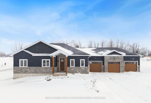 1 Meadow Acres Rd, Coldwater, ON, L0K1E0 | Card Image