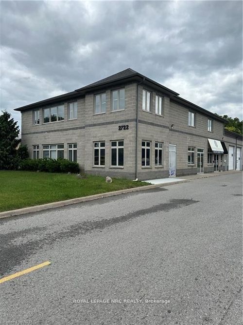 12-2722 St Paul Ave, Niagara Falls, ON, L2J2L4 | Card Image