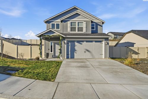 1401 8th St, Benton City, WA, 99320-5573 | Card Image