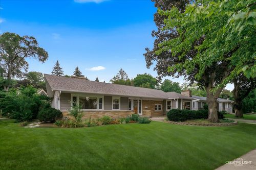 1211 James St, Geneva, IL, 60134-2021 | Card Image