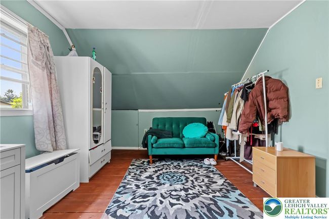 1373 Puggy Ln, House other with 4 bedrooms, 2 bathrooms and null parking in BETHLEHEM PA | Image 21