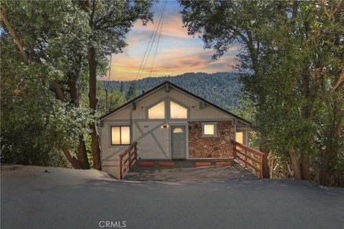 688 Arth Dr, Crestline, CA, 92325-9647 | Card Image