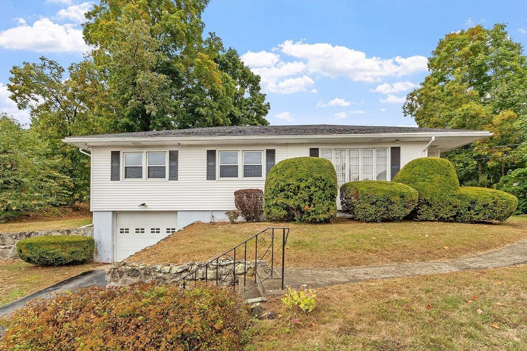 Broadway , Haverhill, MA 01832