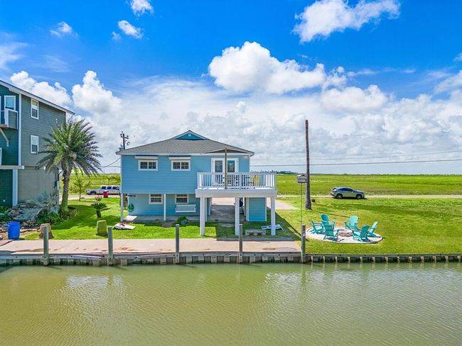 104 Marlin Ln, House other with 4 bedrooms, 2 bathrooms and null parking in Freeport TX | Image 6