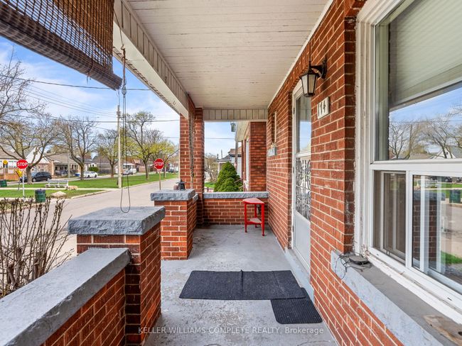 174 Park Row N, House other with 2 bedrooms, 2 bathrooms and null parking in Hamilton ON | Image 8