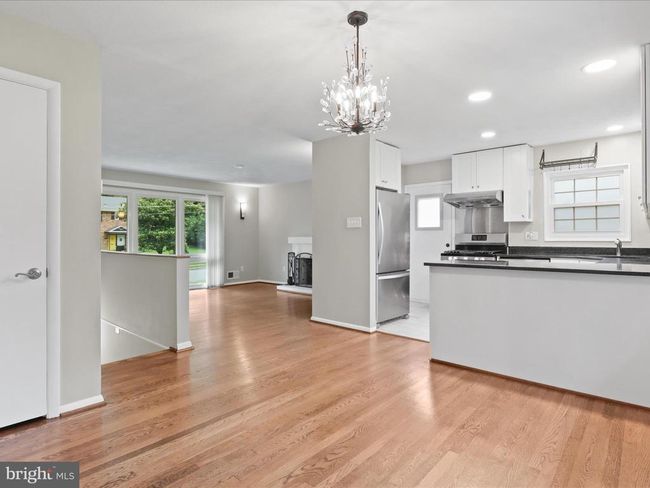 5415 Juliet St, House other with 4 bedrooms, 2 bathrooms and null parking in SPRINGFIELD VA | Image 11