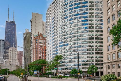 22a-1150 N Lake Shore Dr, Chicago, IL, 60611-5235 | Card Image
