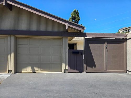 6267 Caminito Juanico, San Diego, CA, 92111-7231 | Card Image