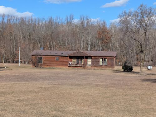 6046 N Douglas Rd, Riverdale, MI, 48877-9608 | Card Image