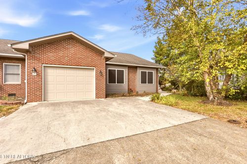21 Rivers Ct, Oak Ridge, TN, 37830-7279 | Card Image